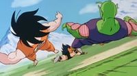 A Life or Death Battle! Goku and Piccolo's Desperate Attack