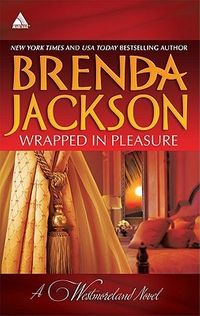 Wrapped in Pleasure: Delaney's Desert Sheikh / Seduced by a Stranger