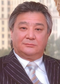 Alimzhan Tokhtakhunov