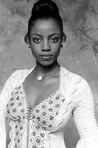 Bern Nadette Stanis