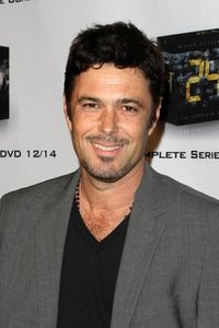 Carlos Bernard