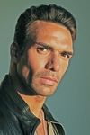 Darren Shahlavi