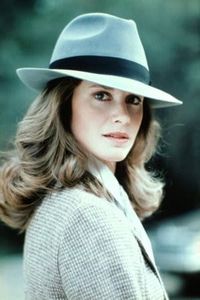 Stephanie Zimbalist