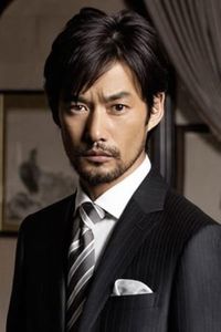 Yutaka Takenouchi