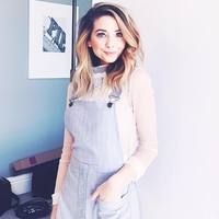 Zoe Sugg