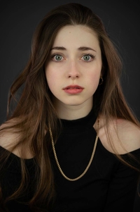 Кира Алейникова