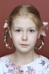 Ника Волкова