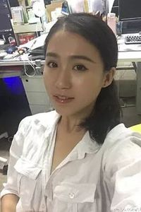 佟心竹 Xinzhu Tong